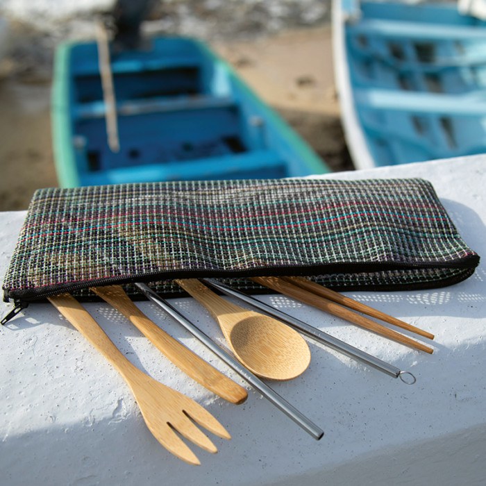 Dunfrezen Bamboo Flatware Set